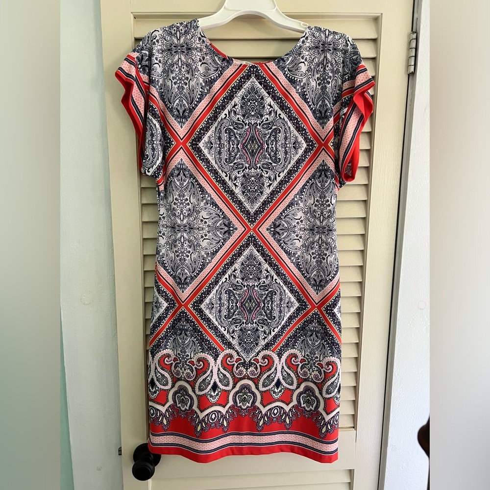 Studio One - stretchy handkerchief style print shift dress - size 6